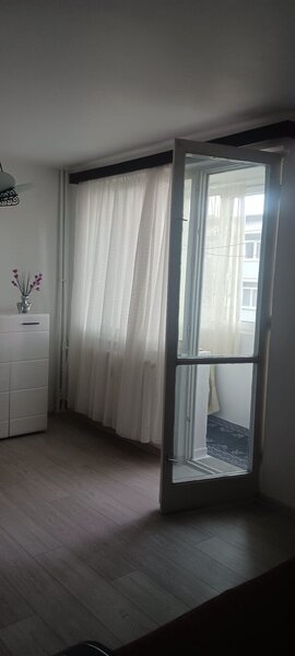 Dristor vanzare ap. 2 camere dec